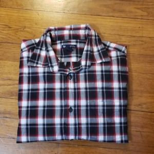 Gap classic fit mens shirt plaid bottom down